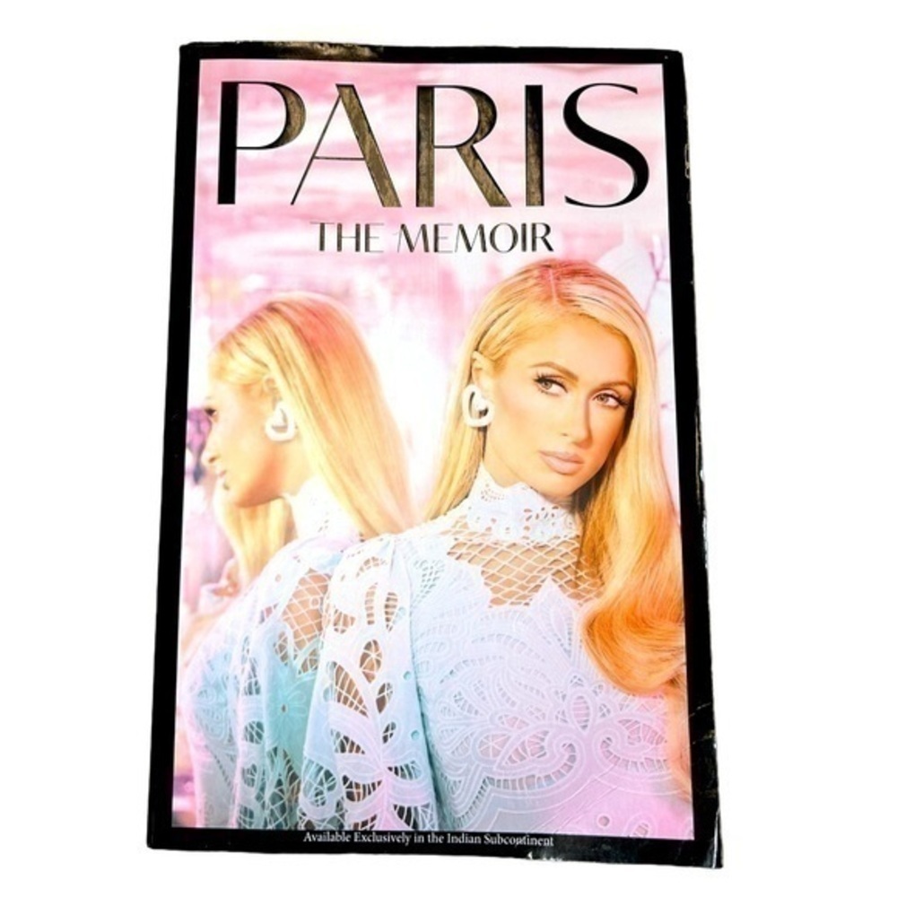 PARIS HILTON | PARIS THE MEMIOR BOOK